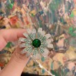 Daisy Flower Brooch