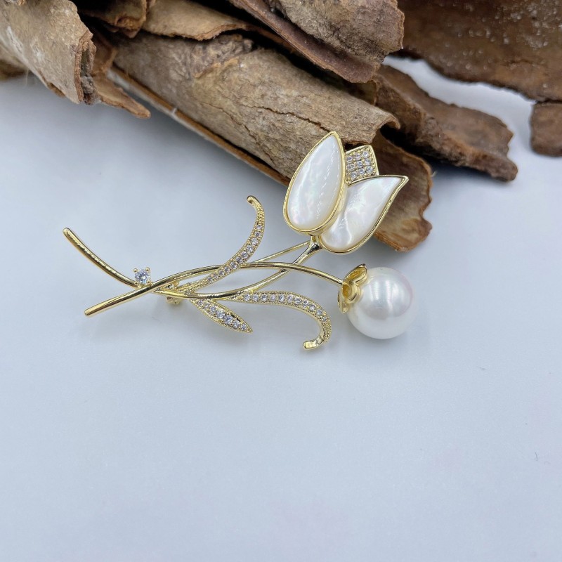 Tulip Flower brooch